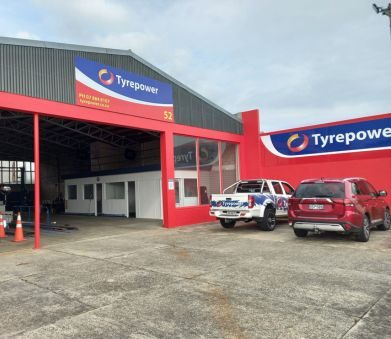 Te Aroha Tyrepower 6